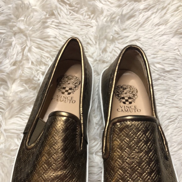 Vince camuto slip on sneakers - Picture 3 of 5
